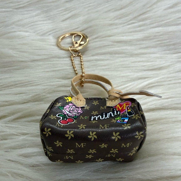 Mini Fashion Brands Mini Bag Key Chain Brown Floral Print Gold Hardware - Picture 4 of 6